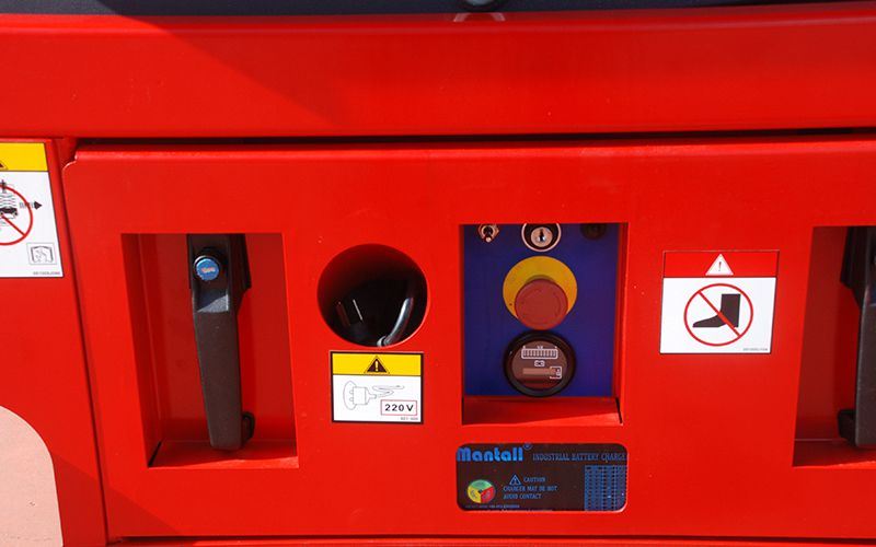 迷你自行剪叉型高空作業平臺,XEM-MINI系列